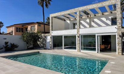 Revente - Villa - Orihuela Costa - La Zenia