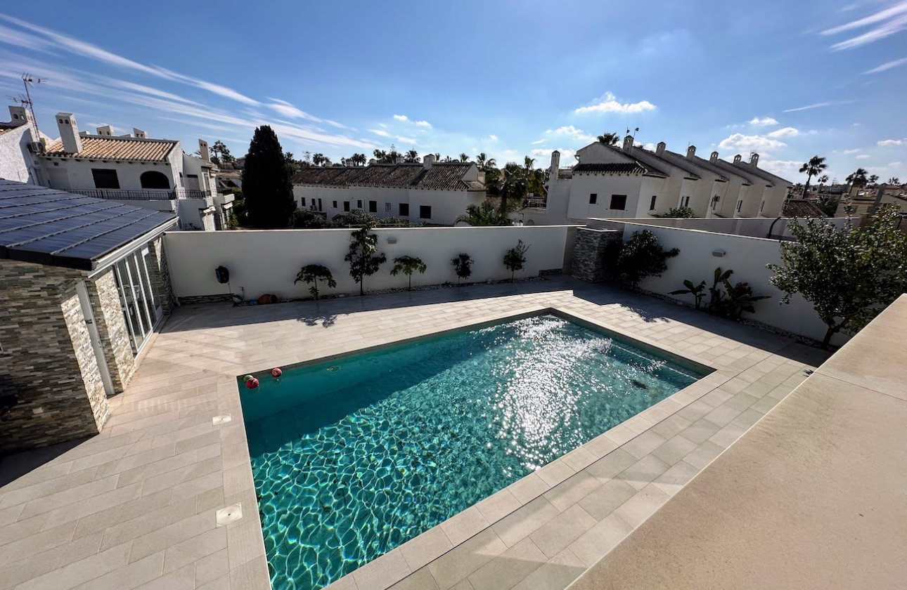 Revente - Villa - Orihuela Costa - La Zenia