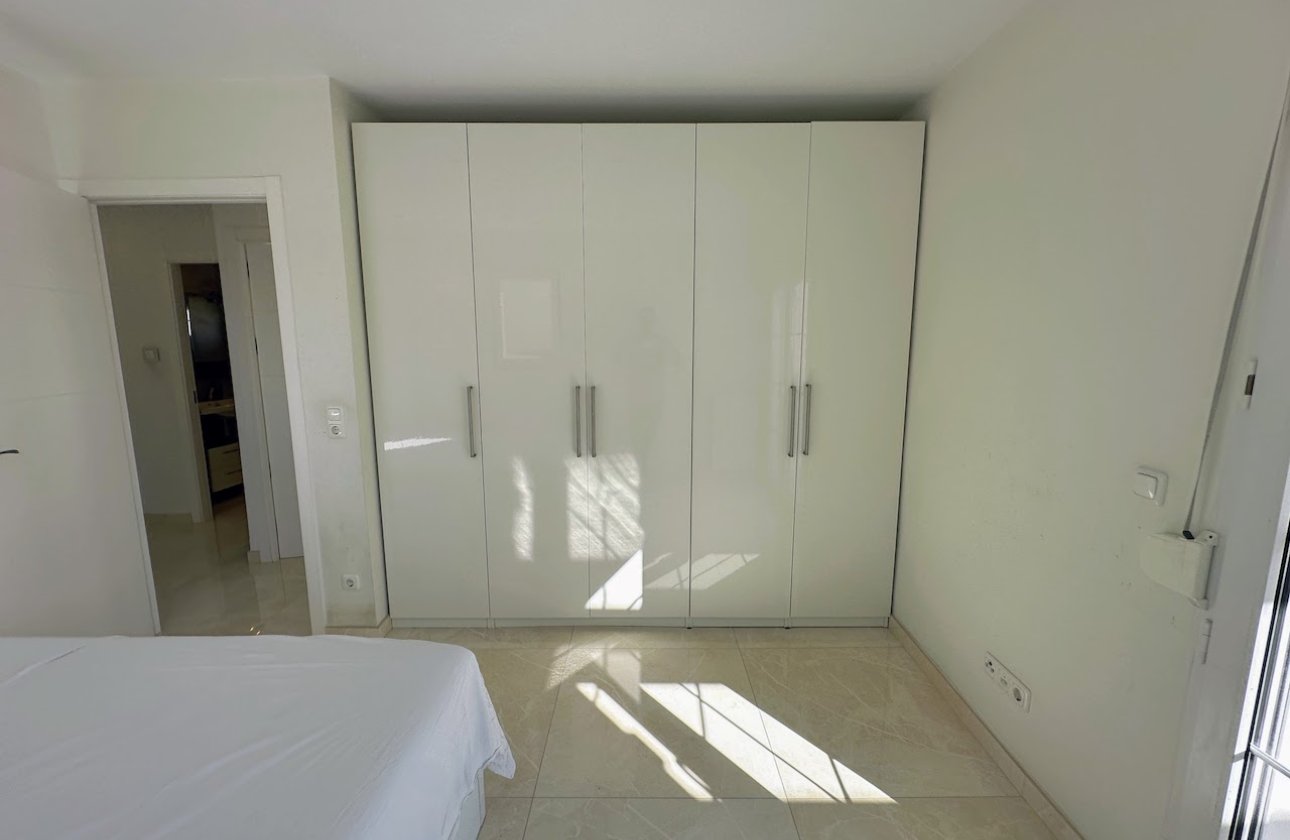 Revente - Villa - Orihuela Costa - La Zenia