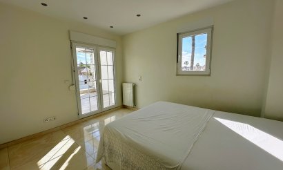 Revente - Villa - Orihuela Costa - La Zenia
