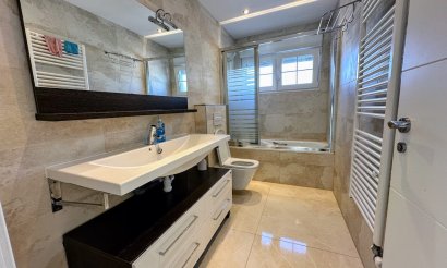 Revente - Villa - Orihuela Costa - La Zenia
