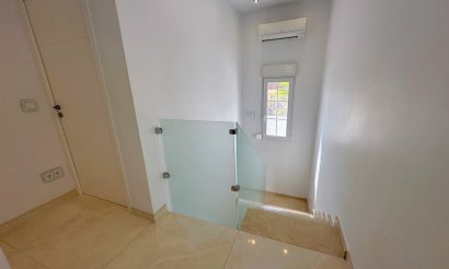 Revente - Villa - Orihuela Costa - La Zenia