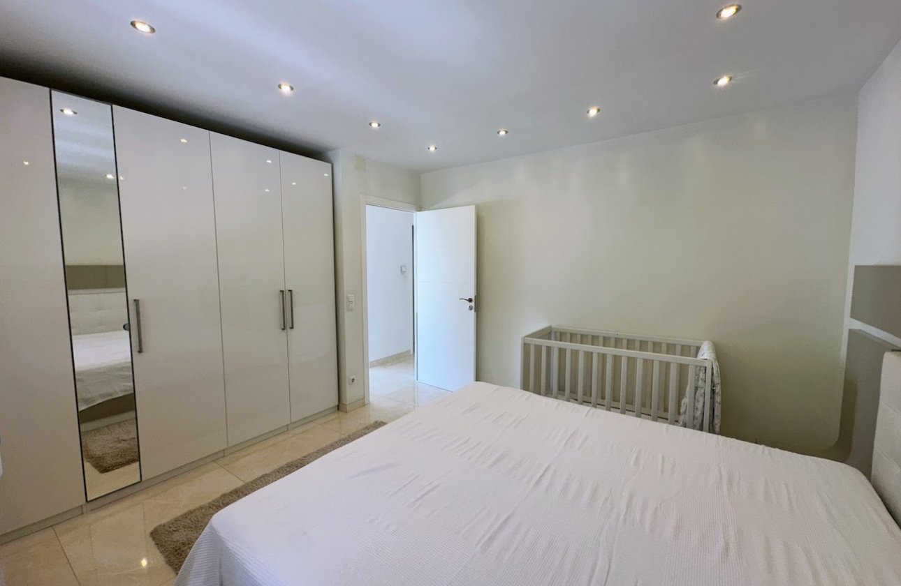 Revente - Villa - Orihuela Costa - La Zenia
