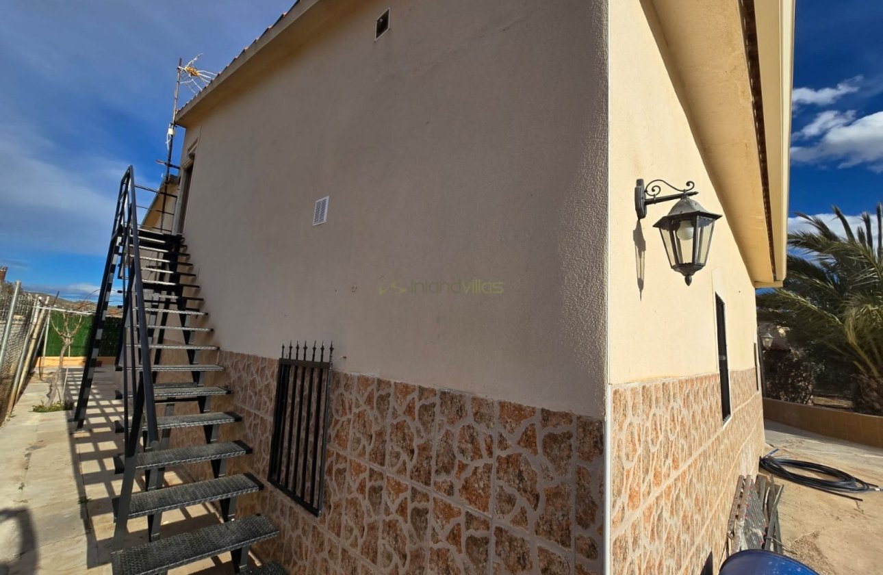 Revente - Villa - Hondón de las Nieves