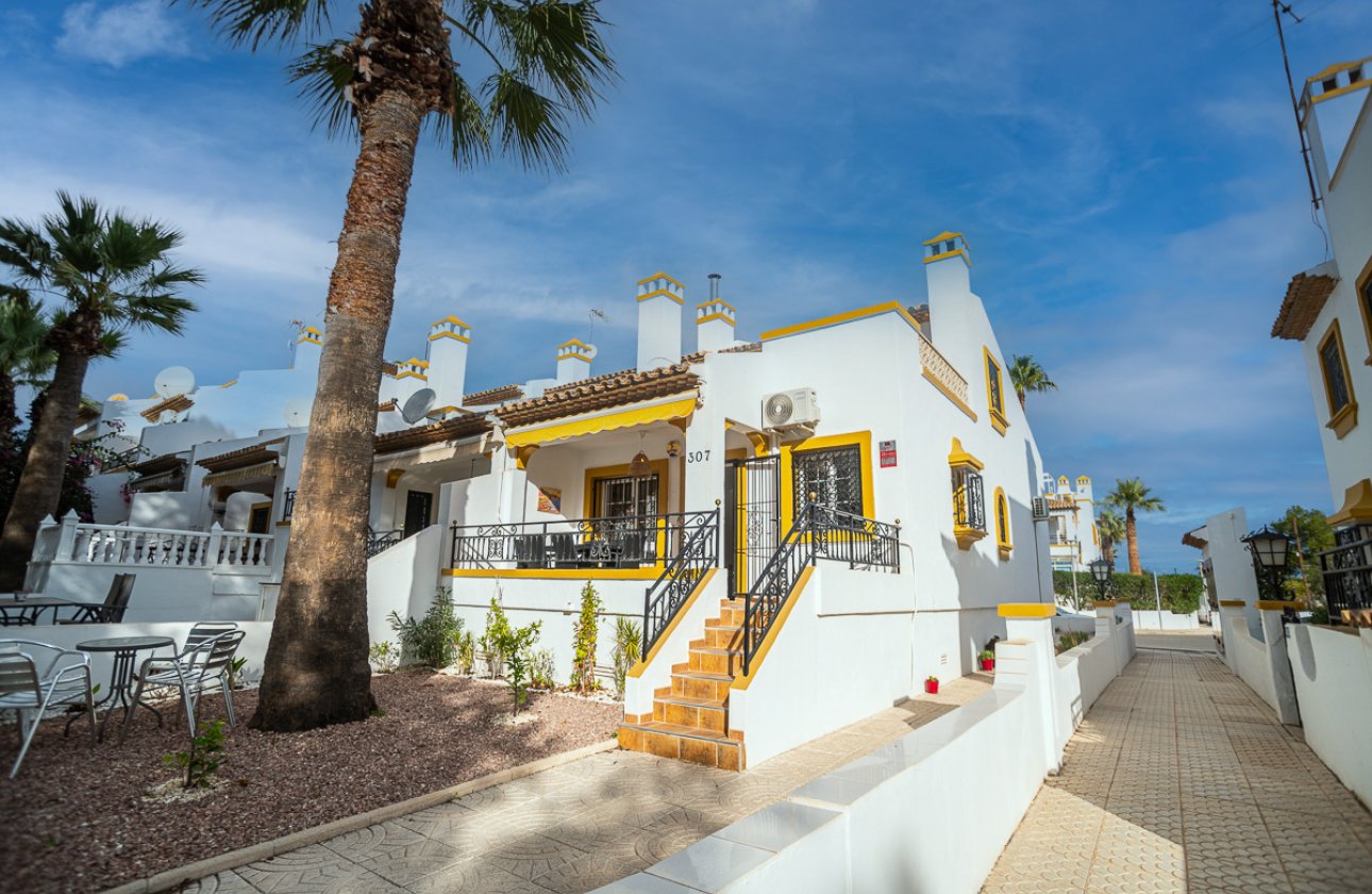Revente - Villa - Orihuela Costa - Villa Martin