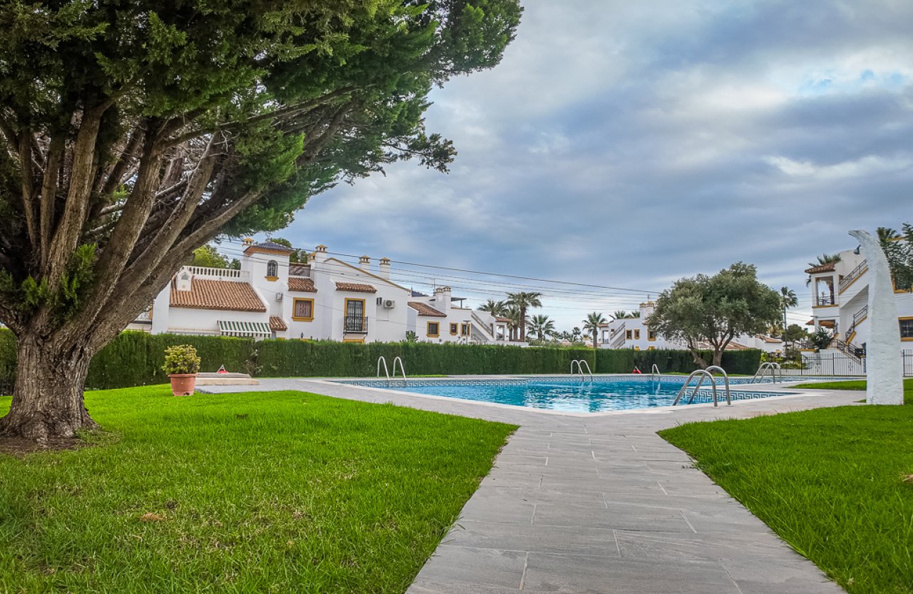 Revente - Villa - Orihuela Costa - Villa Martin