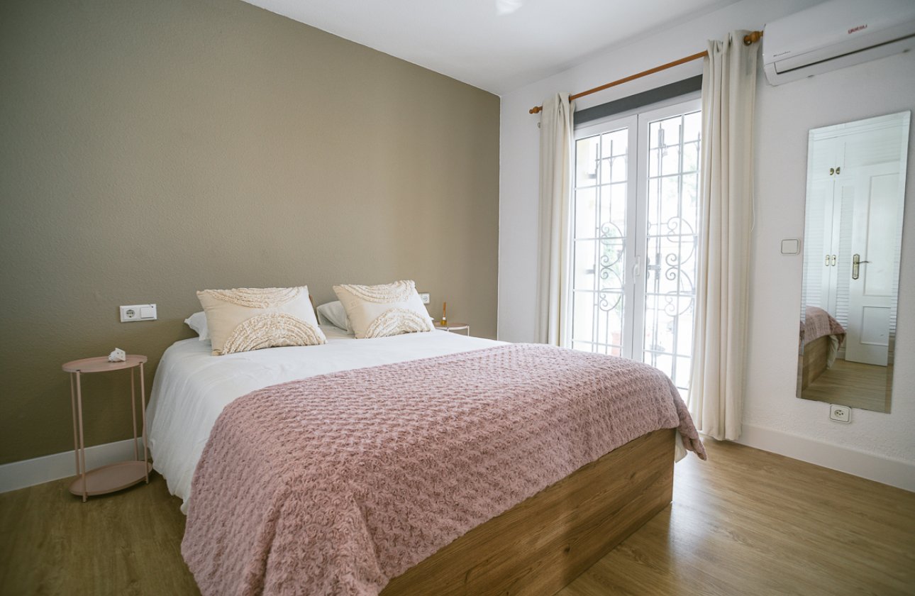 Revente - Villa - Orihuela Costa - Villa Martin