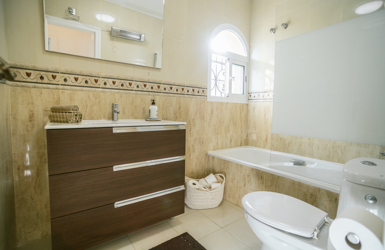 Revente - Villa - Orihuela Costa - Villa Martin