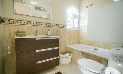Revente - Villa - Orihuela Costa - Villa Martin