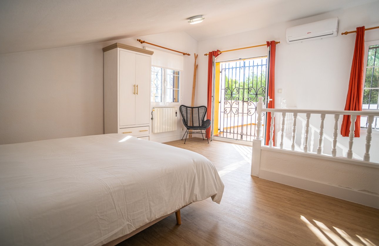 Revente - Villa - Orihuela Costa - Villa Martin