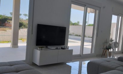 Resale - Villa - Gran Alacant