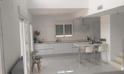 Resale - Villa - Gran Alacant