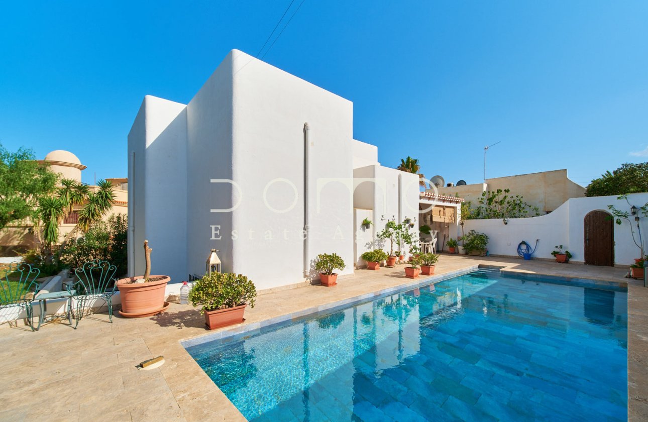 Reventa - Villa / Semi detached - Mojácar