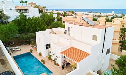 Reventa - Villa / Semi detached - Mojácar