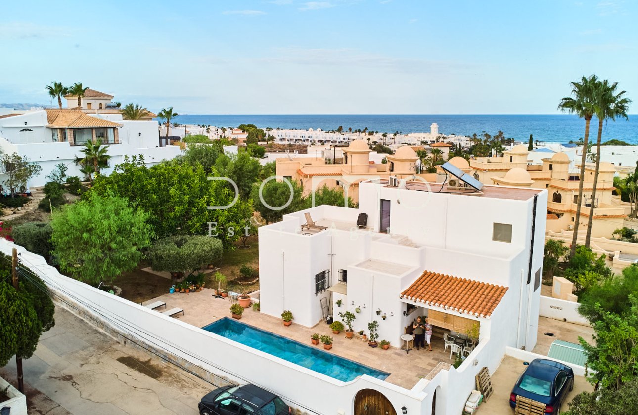 Reventa - Villa / Semi detached - Mojácar