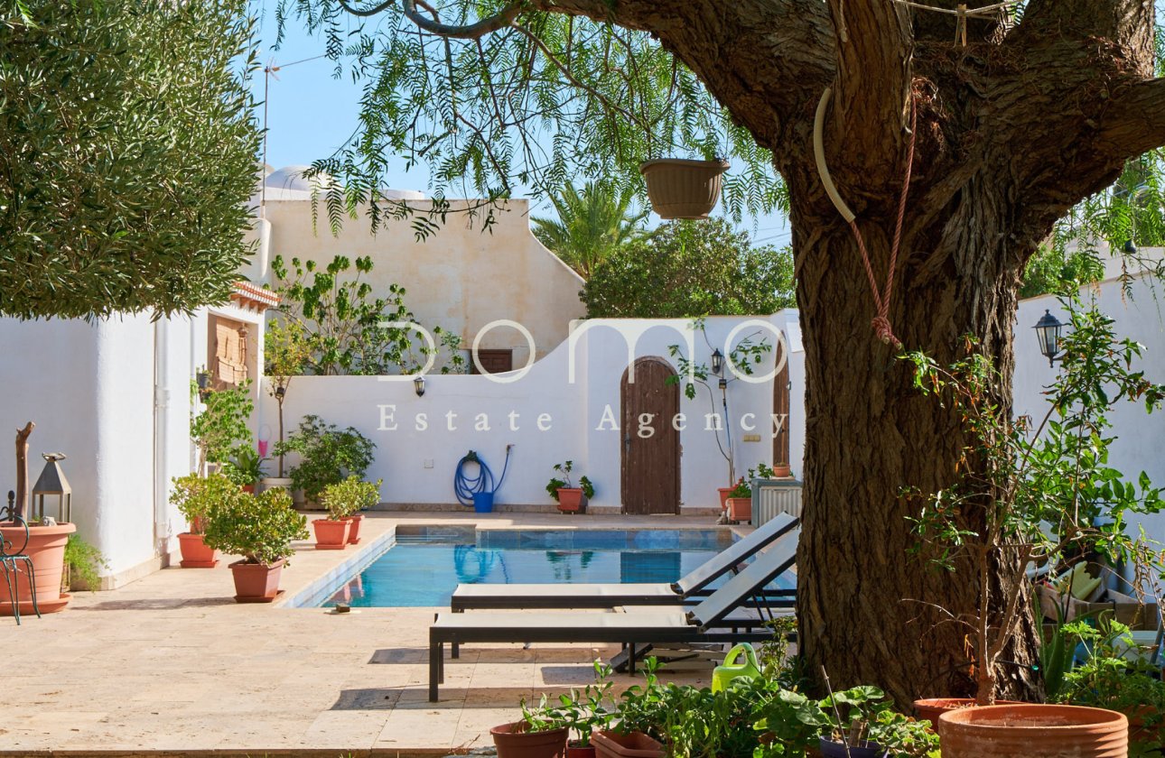 Reventa - Villa / Semi detached - Mojácar