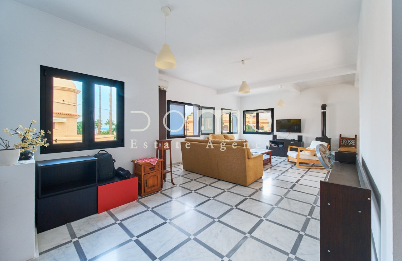 Reventa - Villa / Semi detached - Mojácar