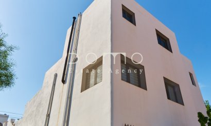 Reventa - Villa / Semi detached - Mojácar