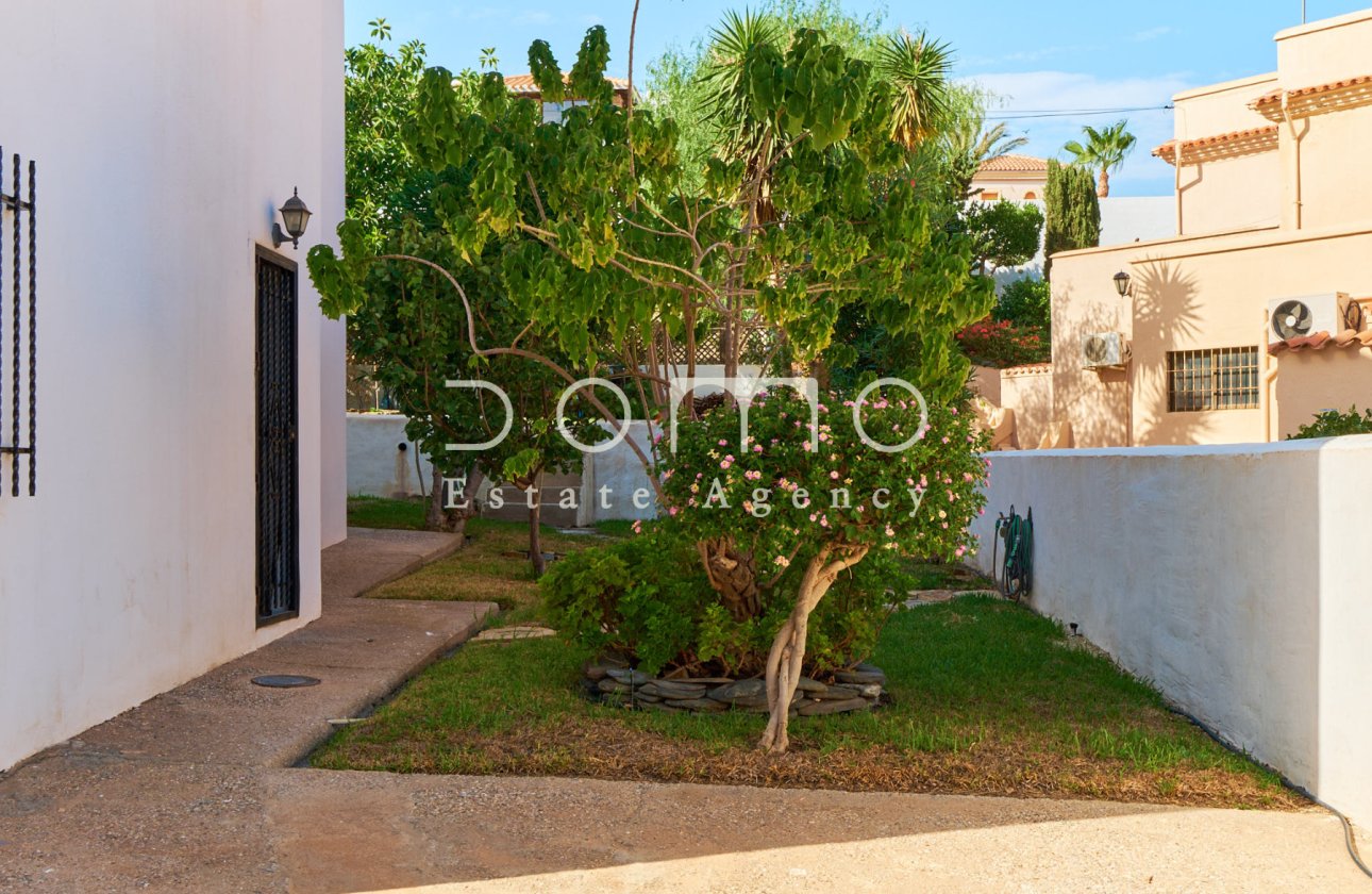 Reventa - Villa / Semi detached - Mojácar