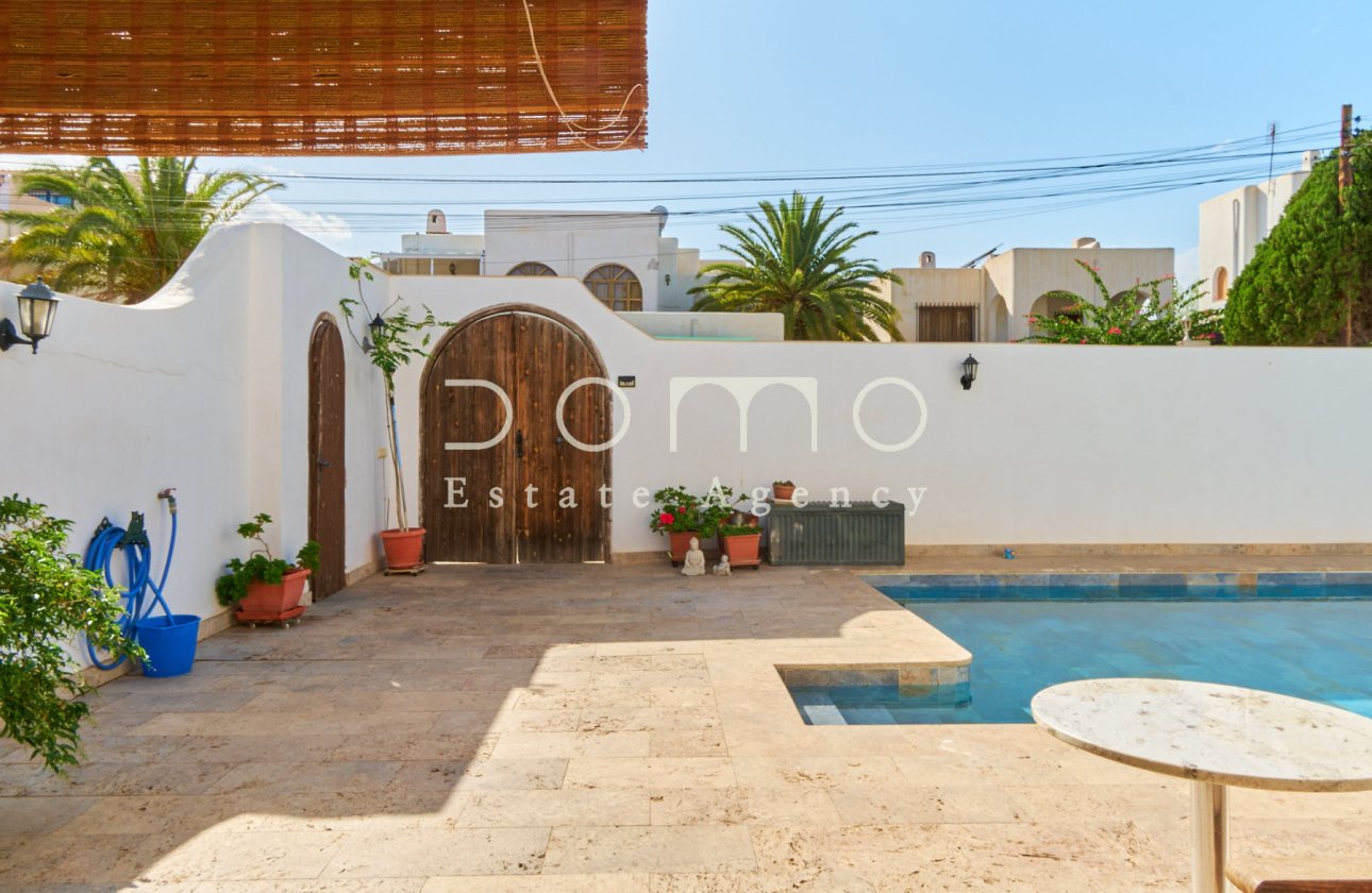 Reventa - Villa / Semi detached - Mojácar