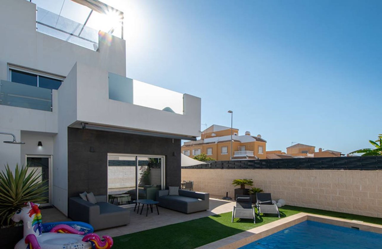 Resale - Villa - Ciudad Quesada