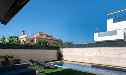 Resale - Villa - Ciudad Quesada