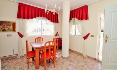 Resale - Villa - Orihuela Costa - Playa Flamenca