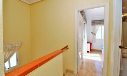Resale - Villa - Orihuela Costa - Playa Flamenca