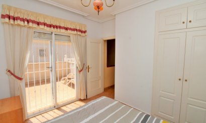 Resale - Villa - Orihuela Costa - Playa Flamenca