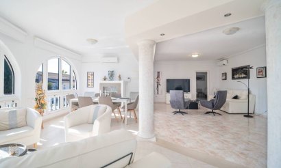 Resale - Villa - Ciudad Quesada