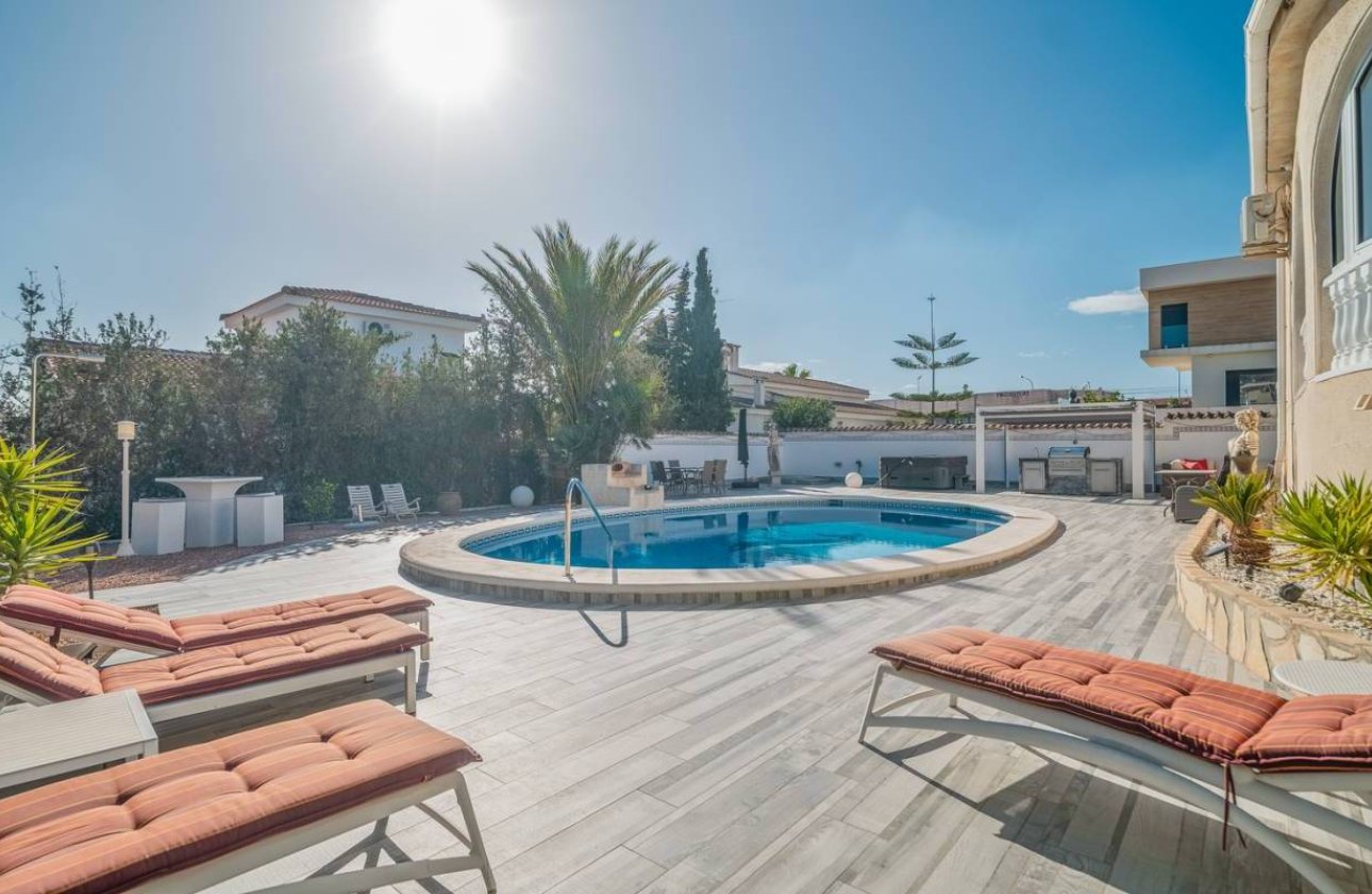 Resale - Villa - Ciudad Quesada