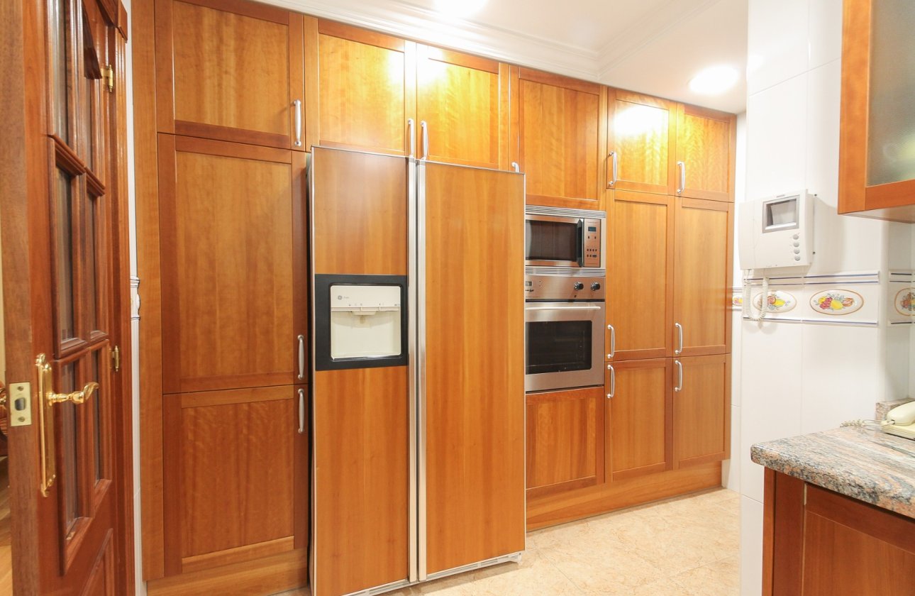 Revente - Appartement - Alicante - Center