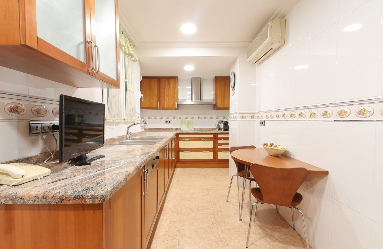 Revente - Appartement - Alicante - Center