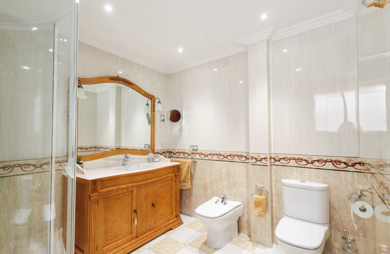 Revente - Appartement - Alicante - Center