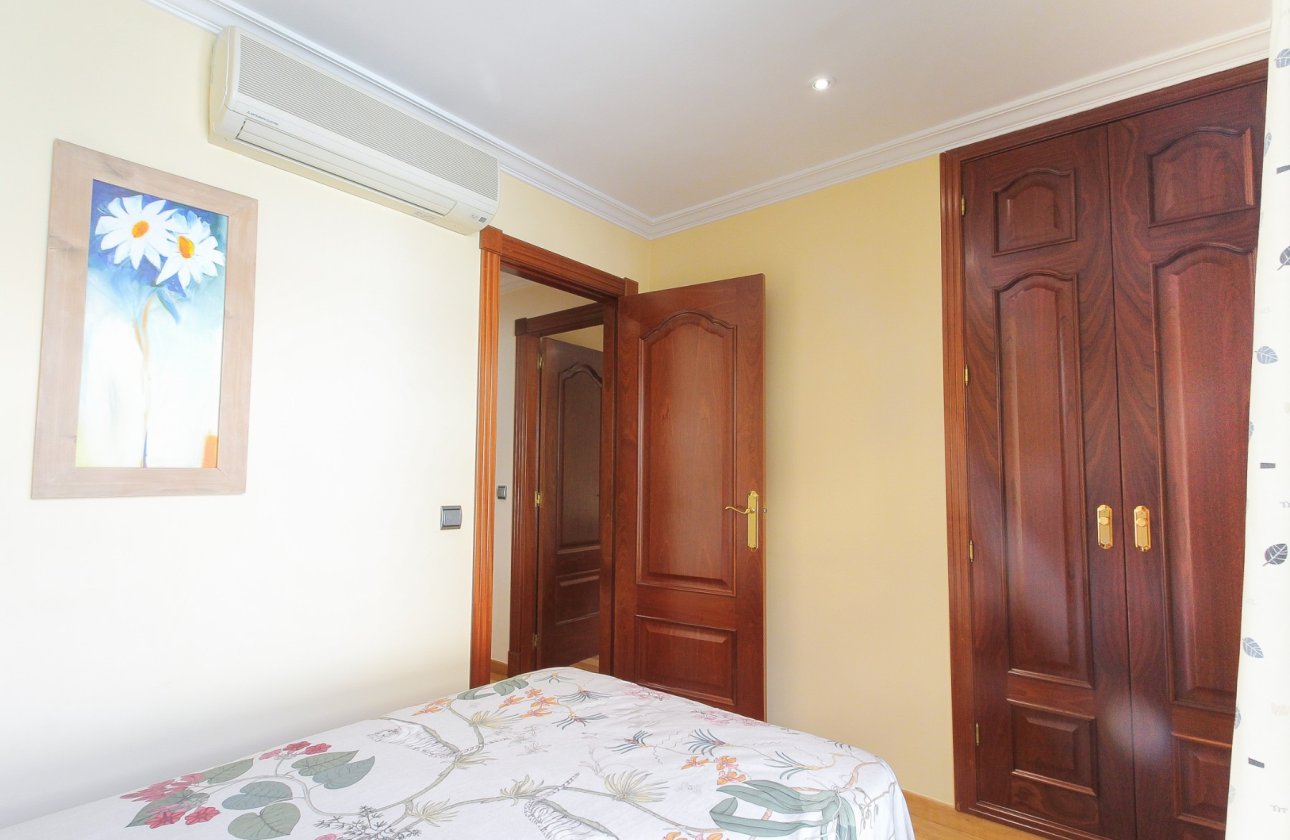Revente - Appartement - Alicante - Center