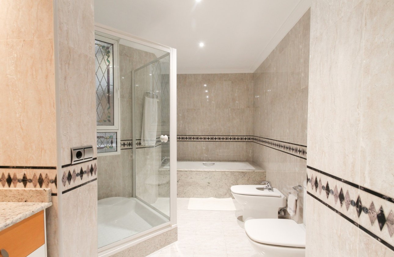 Revente - Appartement - Alicante - Center