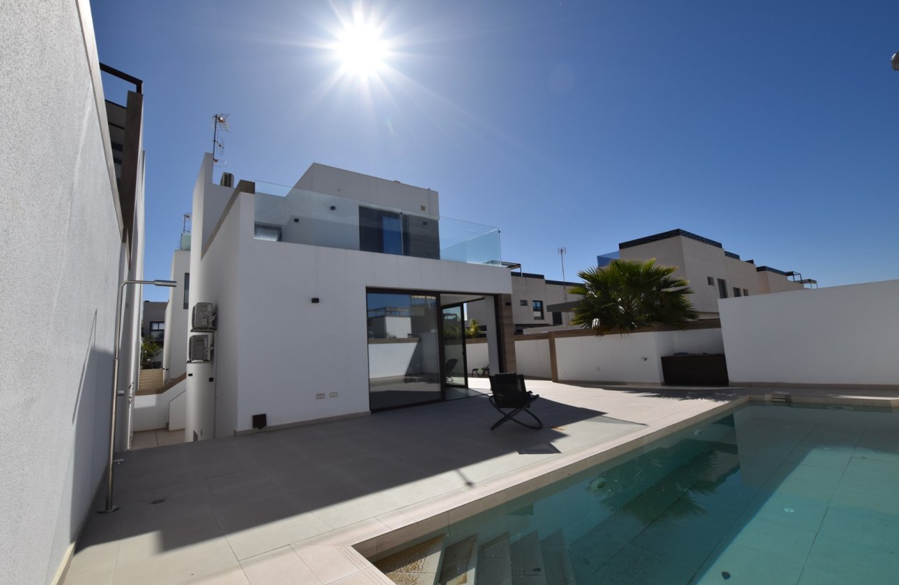 Reventa - Villa - Benijofar