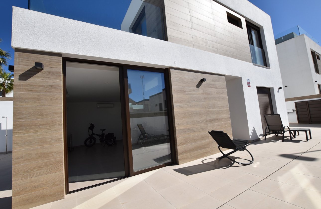Reventa - Villa - Benijofar