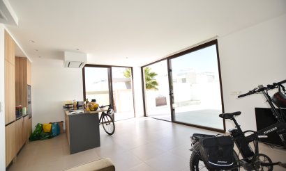 Reventa - Villa - Benijofar