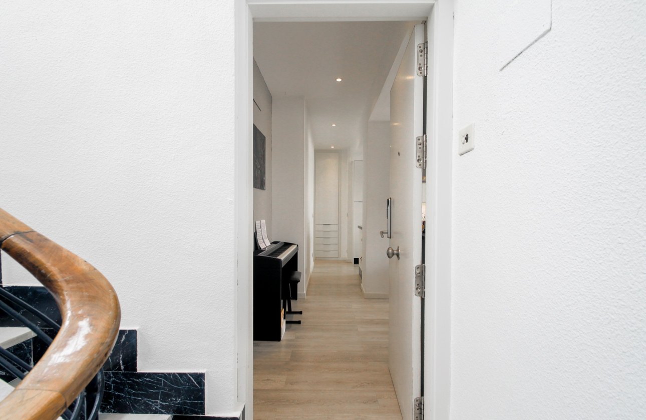 Resale - Apartment / flat - Alicante - - Centro  -