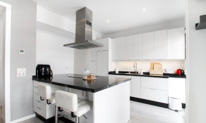 Resale - Apartment / flat - Alicante - - Centro  -
