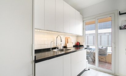 Resale - Apartment / flat - Alicante - - Centro  -
