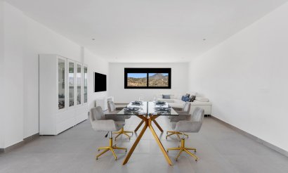 Reventa - Villa - Macisvenda