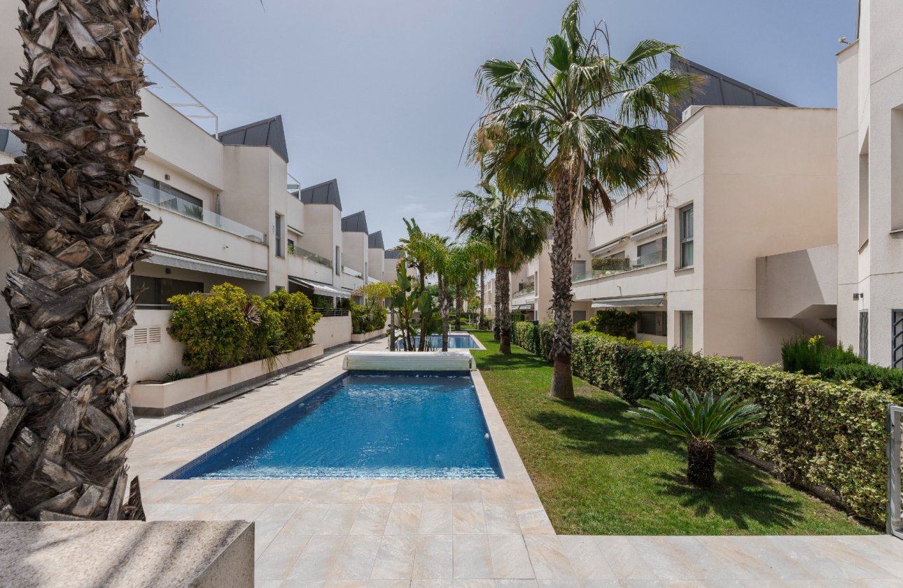 Revente - Maison de ville - Torrevieja - La veleta