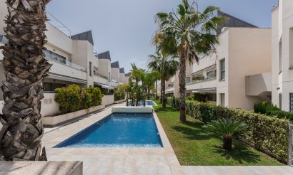 Revente - Maison de ville - Torrevieja - La veleta