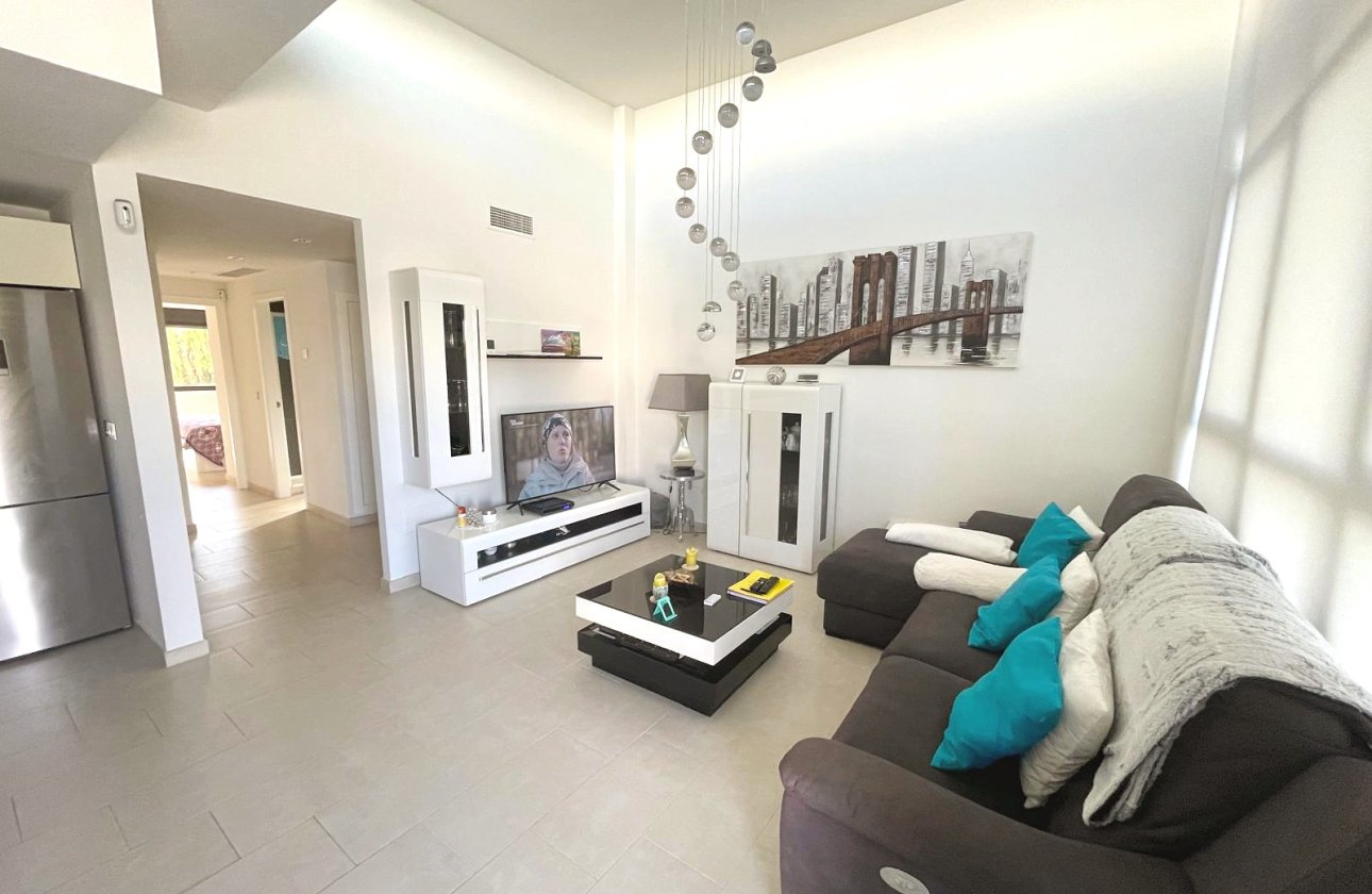Revente - Villa - Ciudad Quesada - Pueblo Bravo