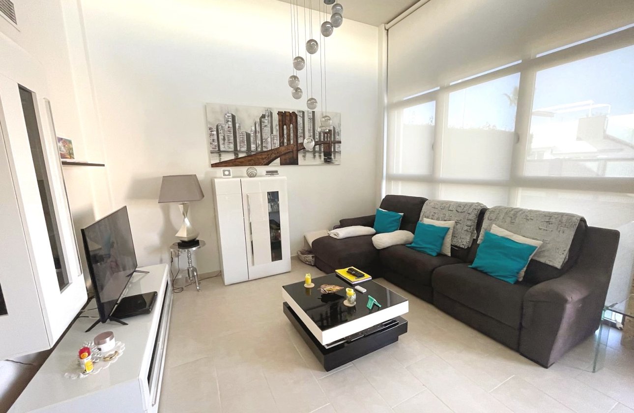 Revente - Villa - Ciudad Quesada - Pueblo Bravo