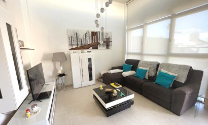 Revente - Villa - Ciudad Quesada - Pueblo Bravo