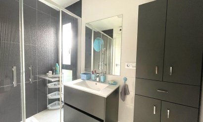 Revente - Villa - Ciudad Quesada - Pueblo Bravo