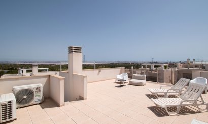 Revente - Villa - Orihuela Costa - Villamartin